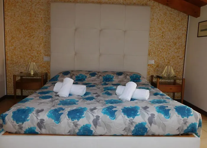 Ca'orsa Bed & Breakfast Affi